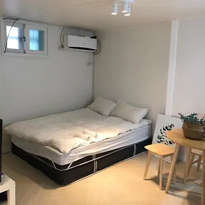  Хостел Rich House Dongdaemun