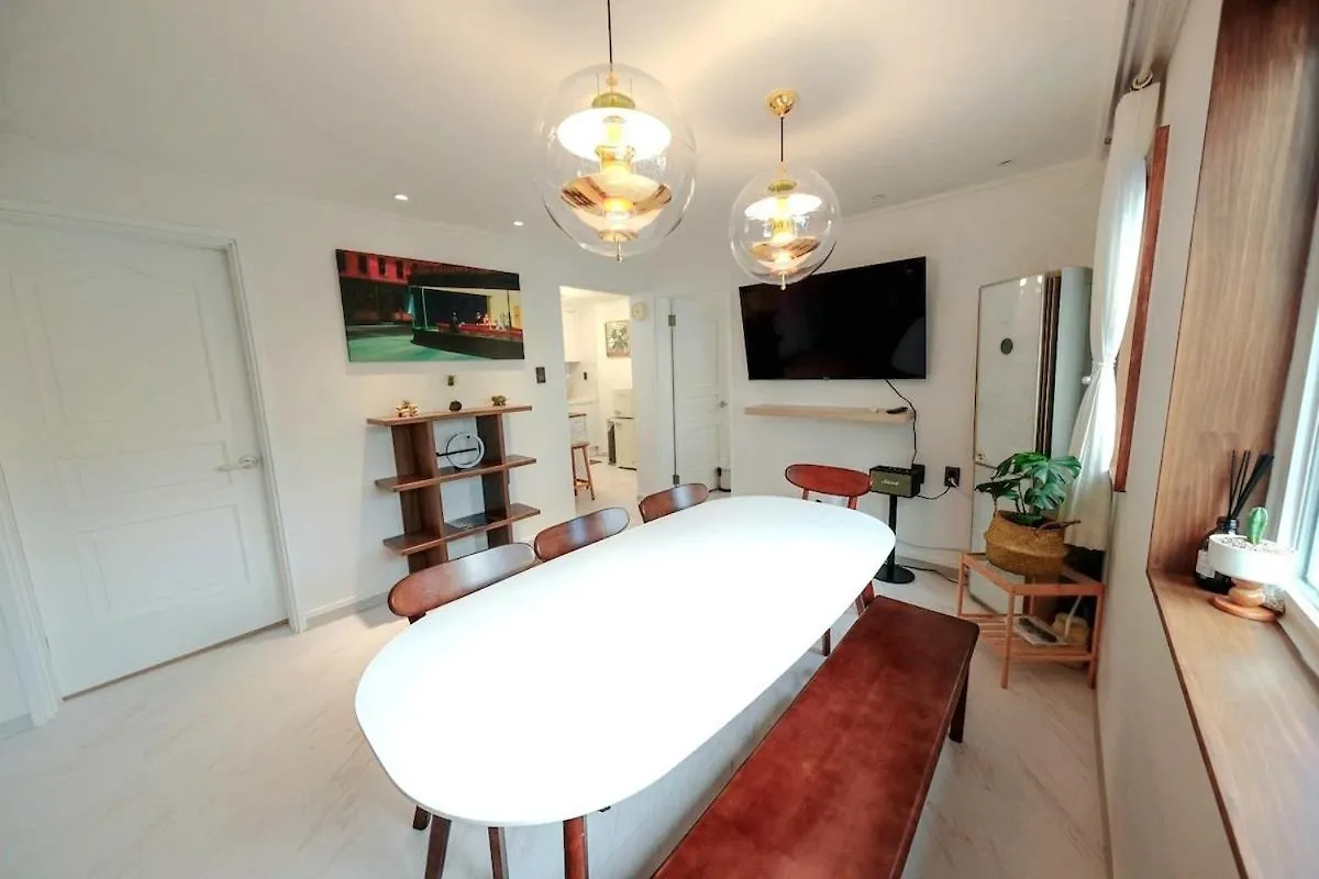 Awesom Bliss Apartment Seoul